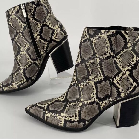 Circus by Sam Edelman Snakeskin Print Block Heel Boots Booties Sz 9 - Picture 9 of 13